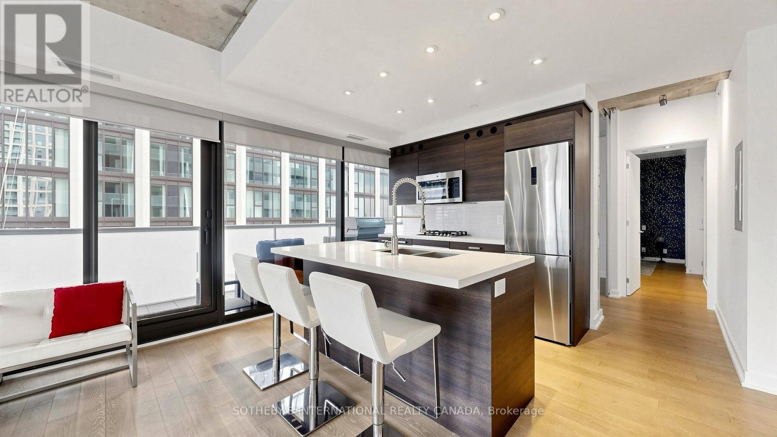 #2807 11 CHARLOTTE STREET - 14