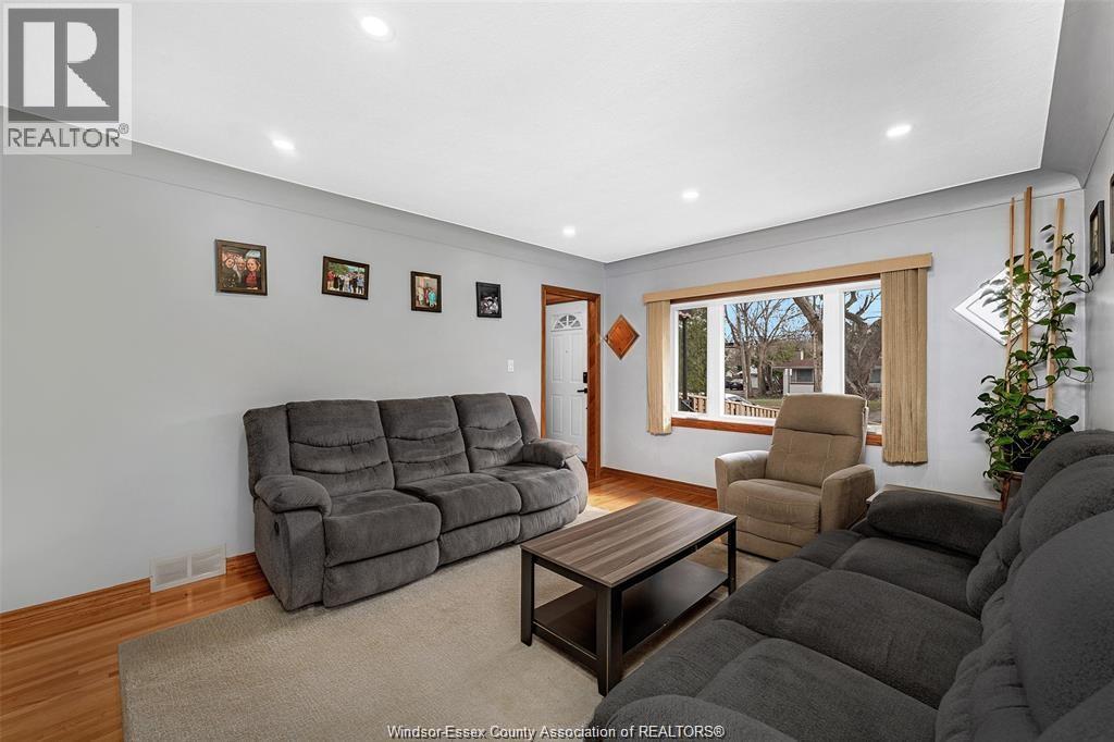 616 DUCHARME STREET - 10