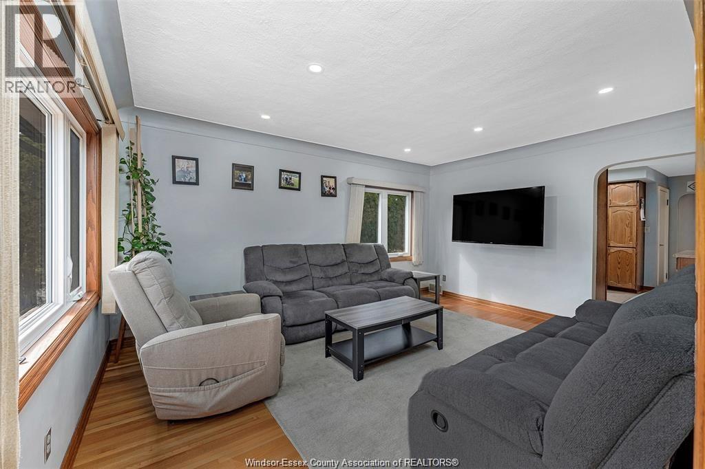 616 DUCHARME STREET - 9