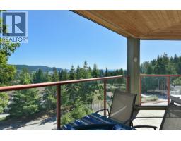 301 5780 Trail Avenue, Sechelt, BC V7Z0K5 Photo 8