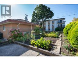 232 Macdonald Avenue, Burnaby, BC V5C4M7 Photo 21
