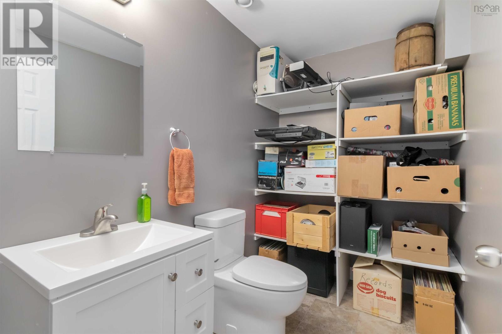 Property 31 of 48 of 16 Valerie Court