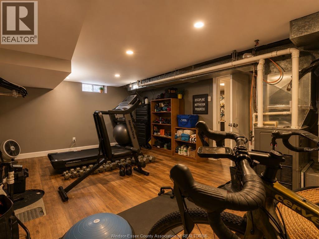 2763 EVERTS AVENUE - Image 17