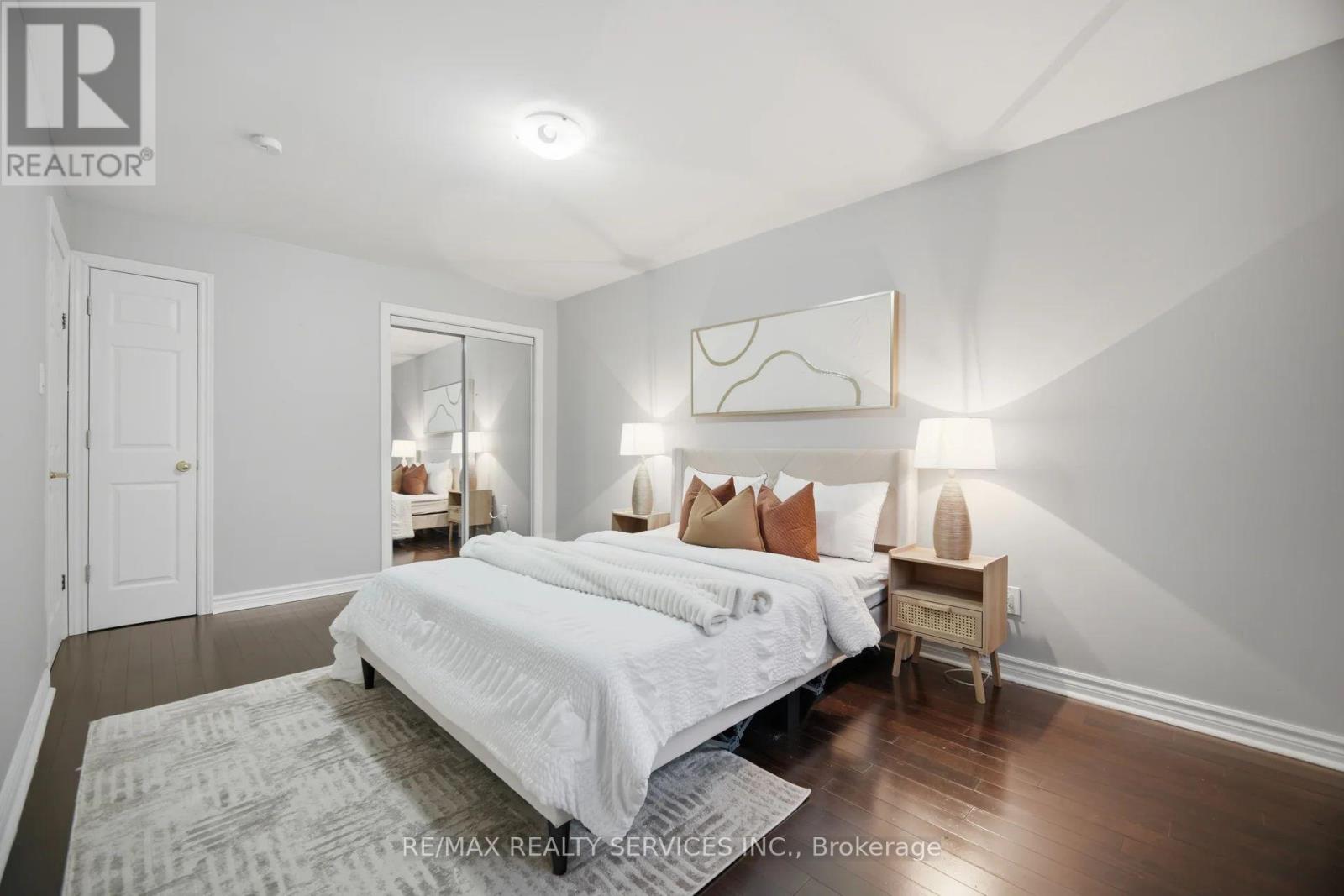 30 ELDER AVENUE - 18
