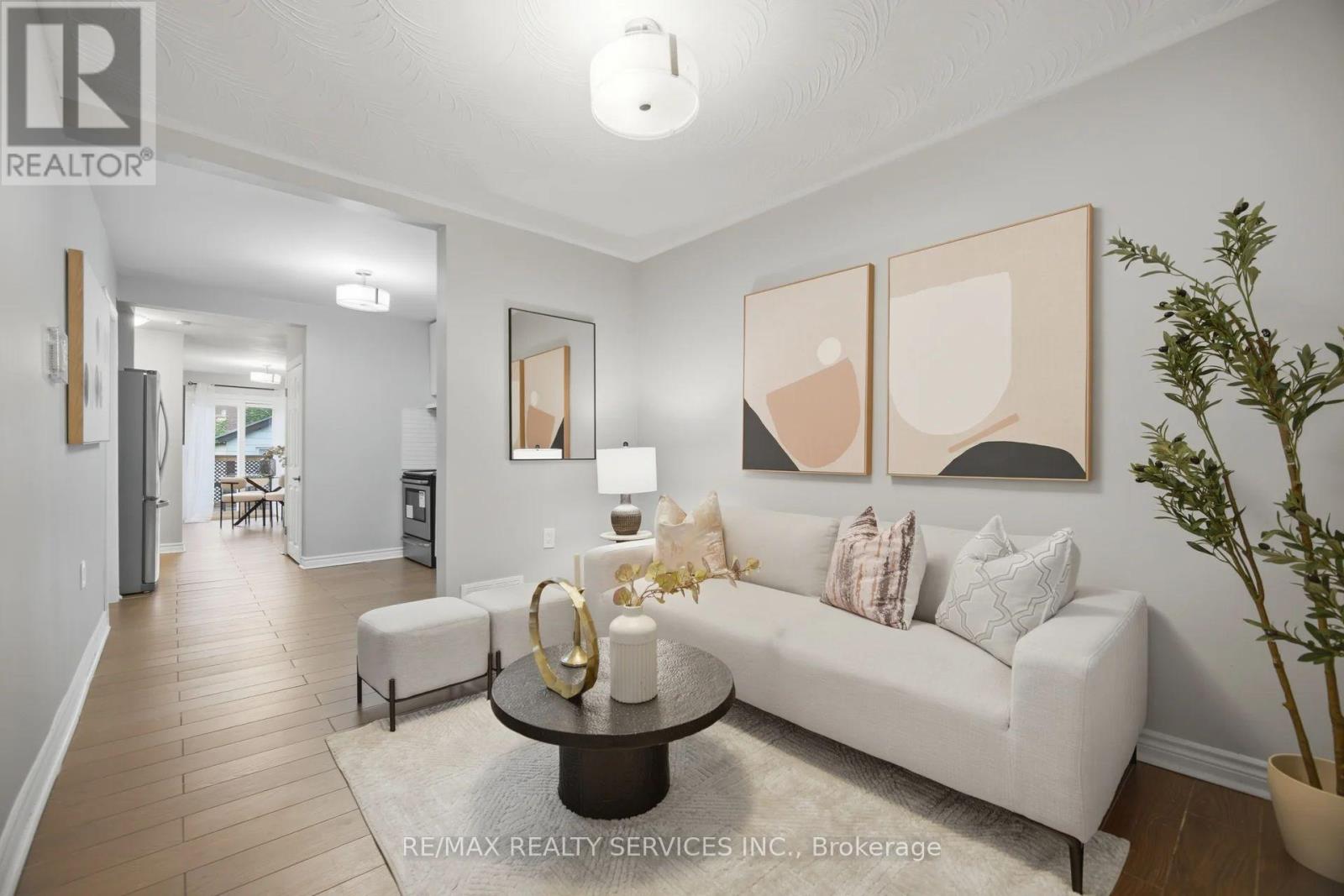 30 ELDER AVENUE - 4