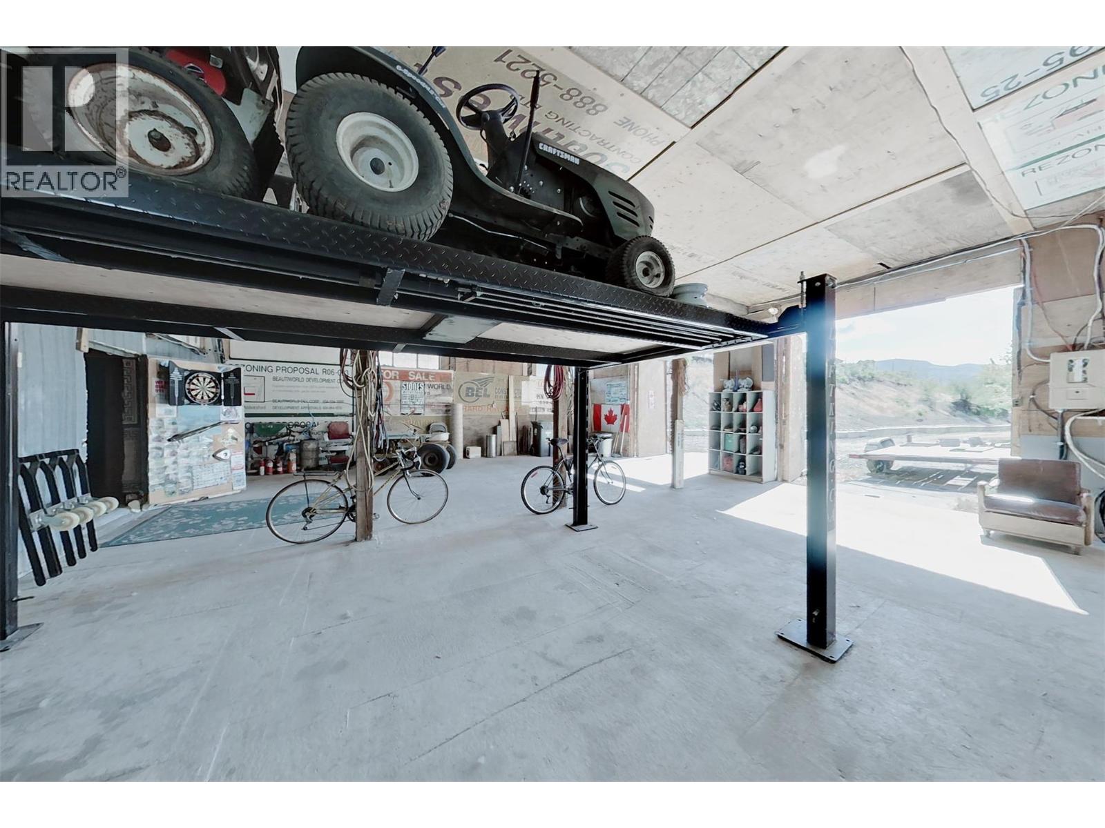 204 Greasewood Avenue - Image 28