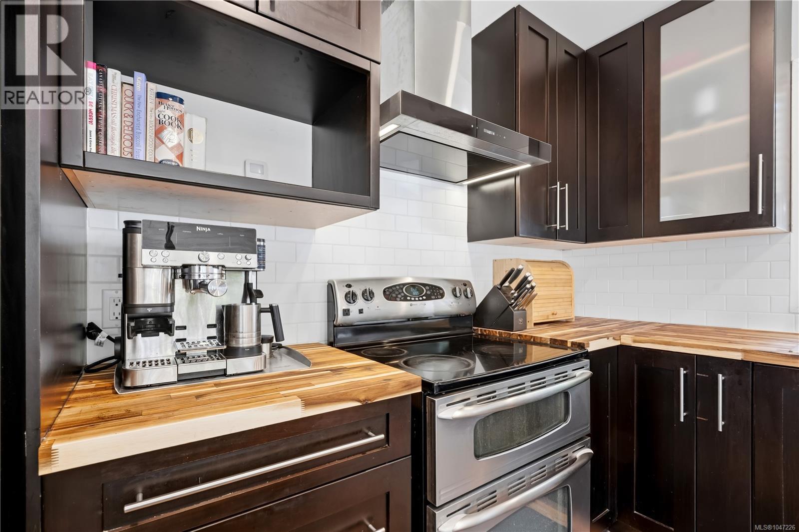1704 Holly Cres, Ucluelet