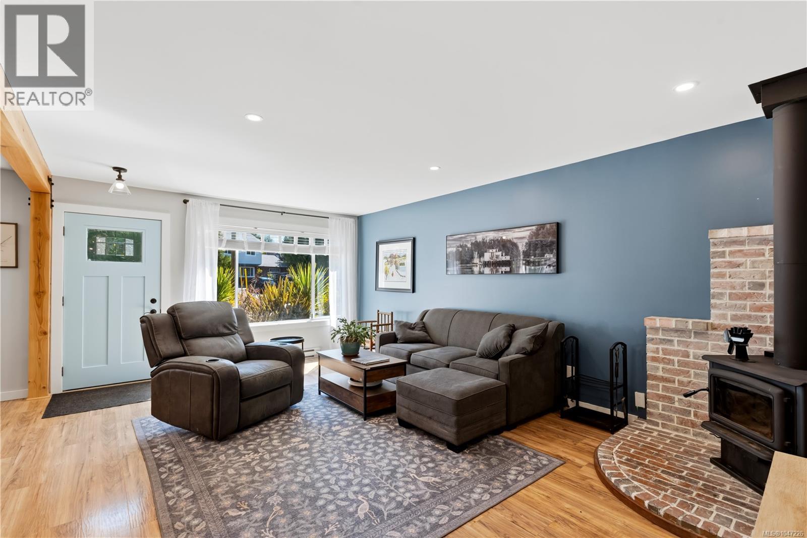 1704 Holly Cres, Ucluelet