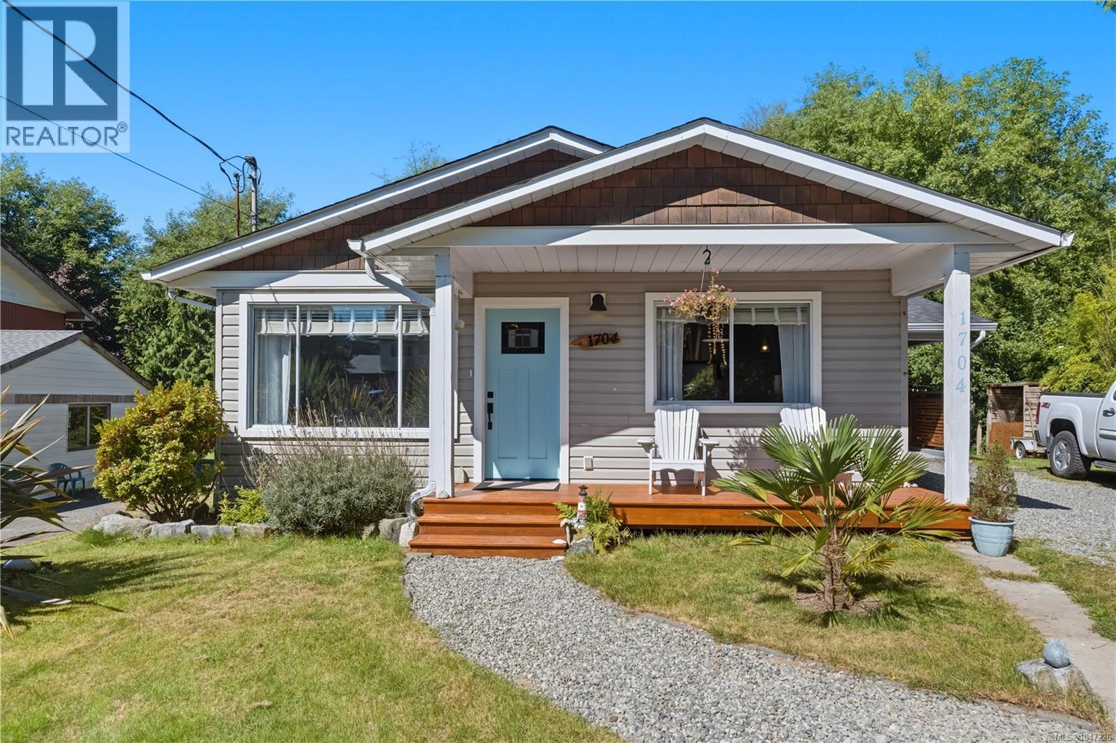 1704 Holly Cres, Ucluelet