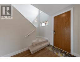 4725 Blue Heron Way, Tsawwassen, BC V4M0A8 Photo 6