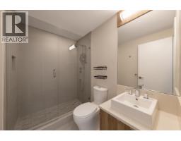 4725 Blue Heron Way, Tsawwassen, BC V4M0A8 Photo 7