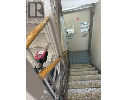 #2 - 783 Lawrence Avenue, Toronto, ON M6A1C2 Photo 7