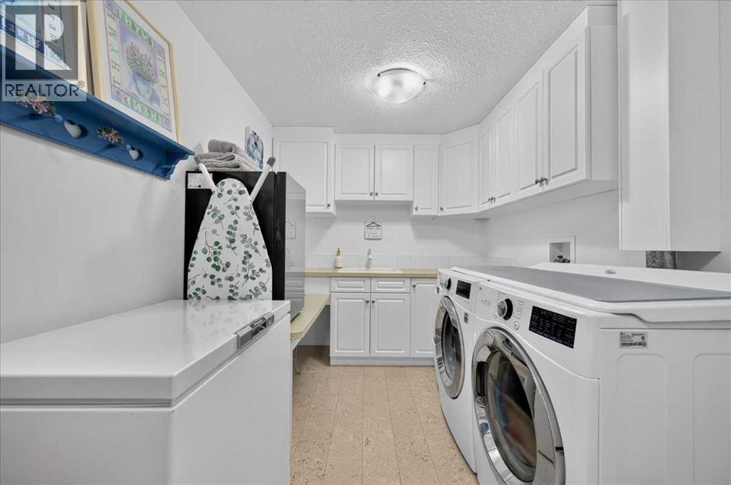 248 Springbank Villas SW - Image 38
