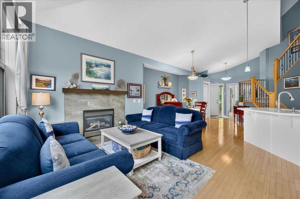 248 Springbank Villas SW - 11