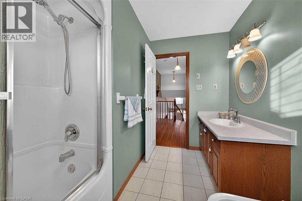 15 GABRIELE Court - Image 22