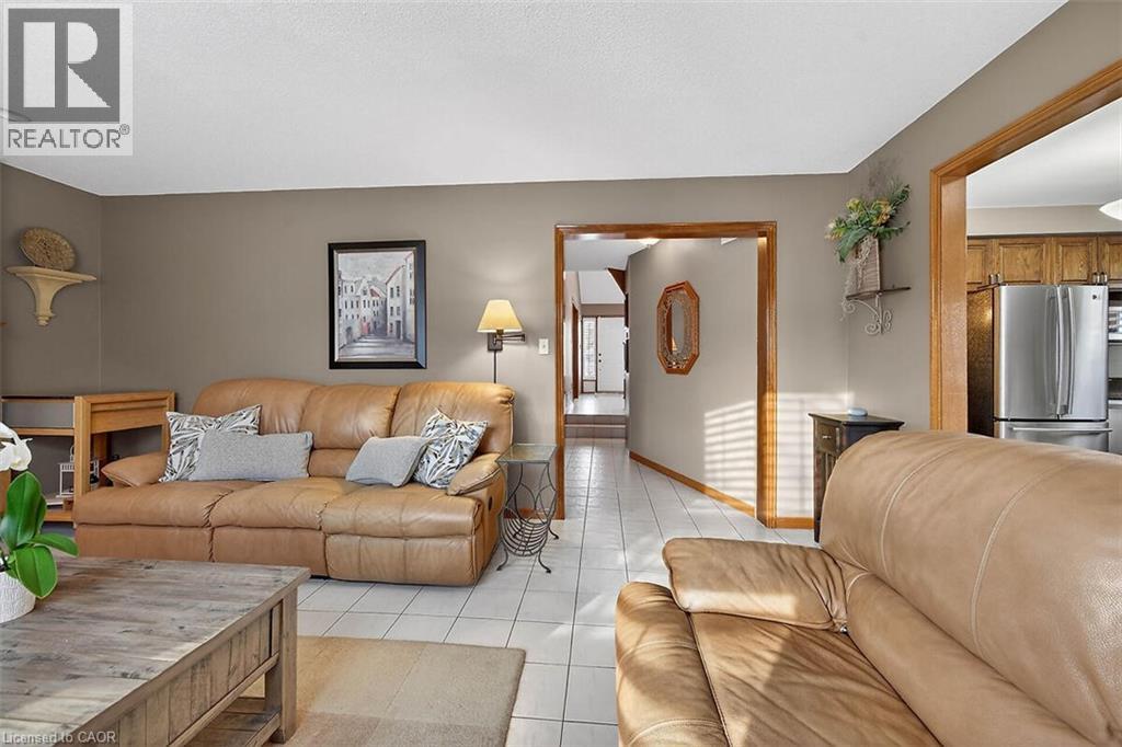 15 GABRIELE Court - Image 11