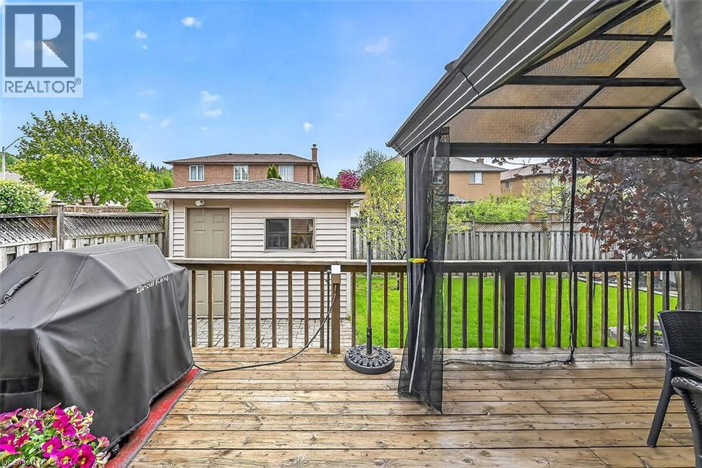 15 GABRIELE Court - Image 34