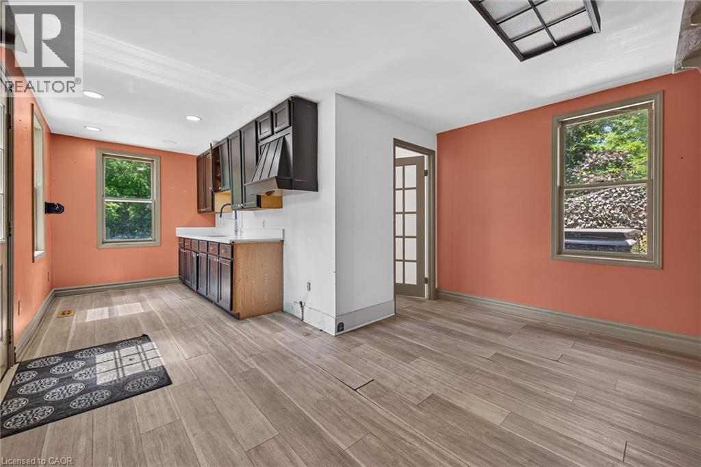 44 SIMS LOCK Road - Image 11