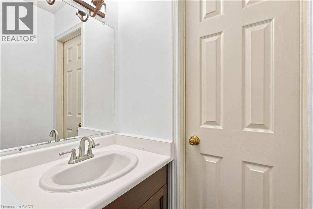 34 LISAJANE Court - Image 17