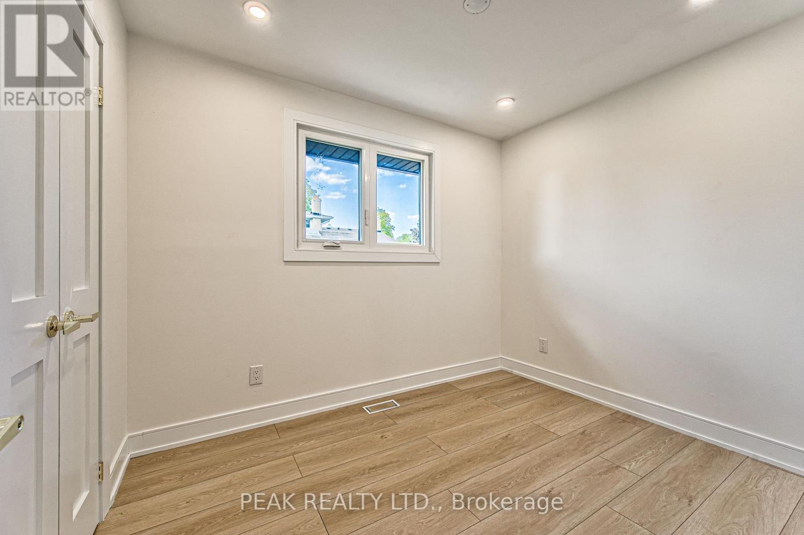 7385 NORTH DORSET PLACE - Image 23