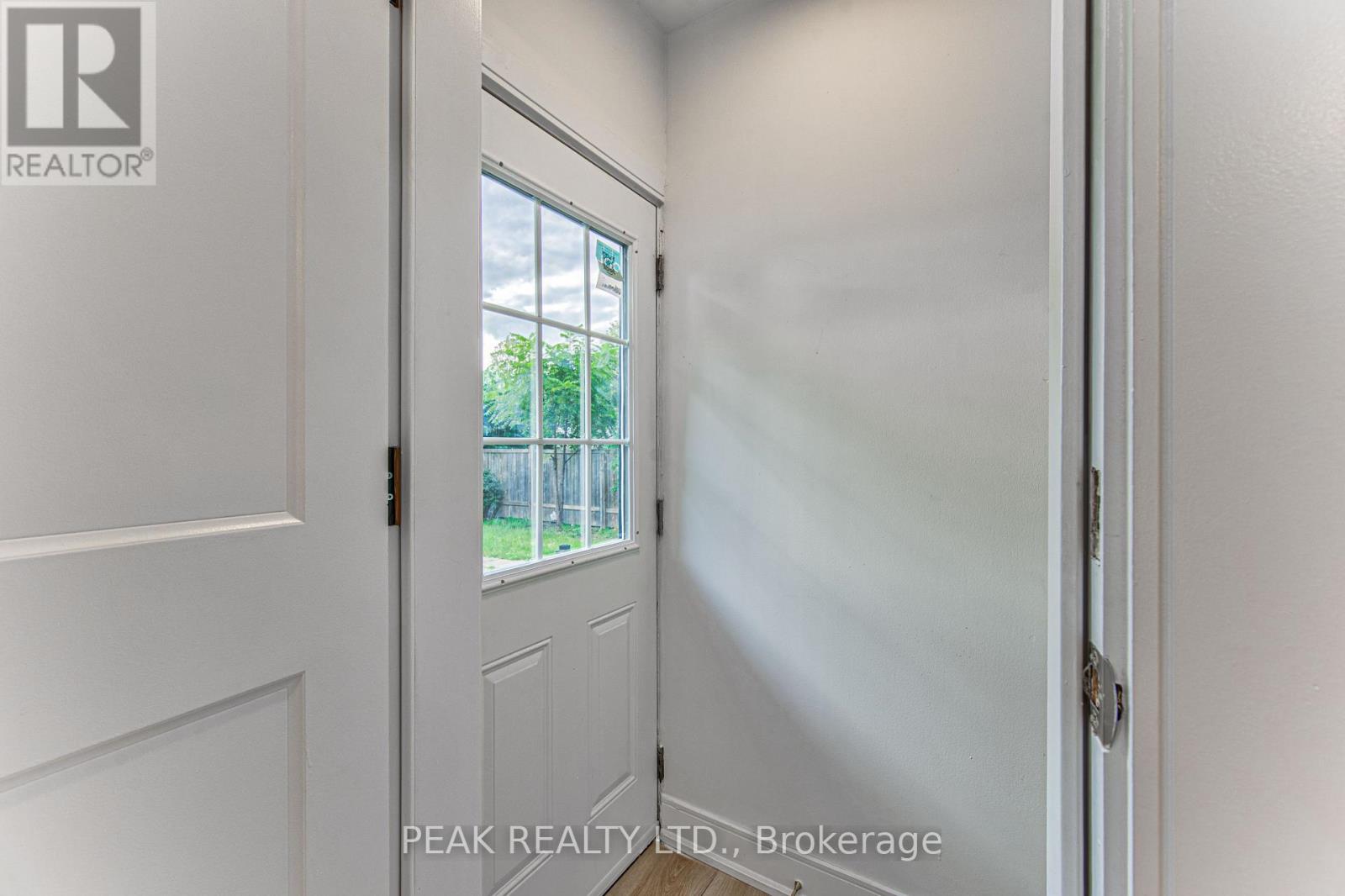 7385 NORTH DORSET PLACE - Image 28