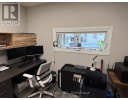 10 Centre Street N, Oshawa, ON L1G4B3 Photo 8