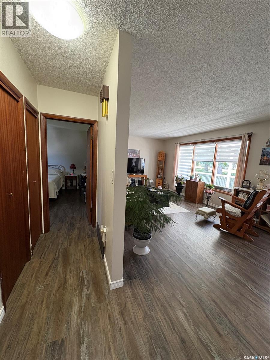 200 3rd STREET NE - 11