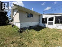 200 3rd Street Ne, Ituna, SK S0A1N0 Photo 21