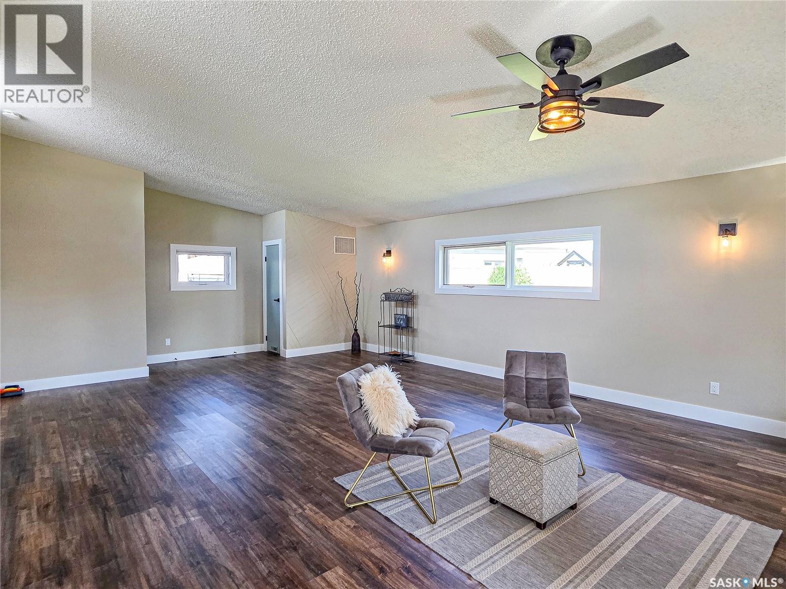 808 Prince Edward STREET - 36