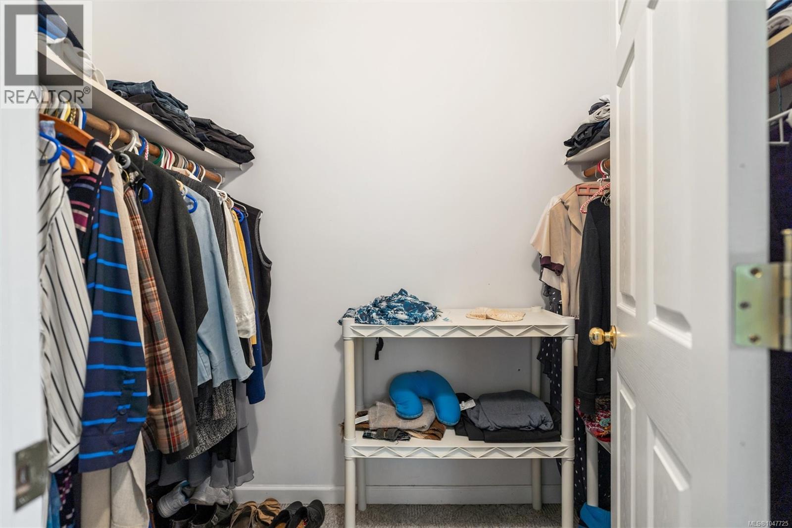 9220 East Saanich Rd, North Saanich