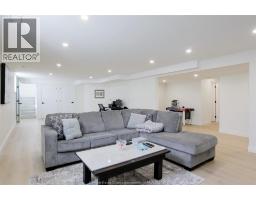236 Mclellan, Amherstburg, ON N9V3Y7 Photo 30