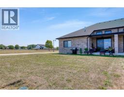 236 Mclellan, Amherstburg, ON N9V3Y7 Photo 40