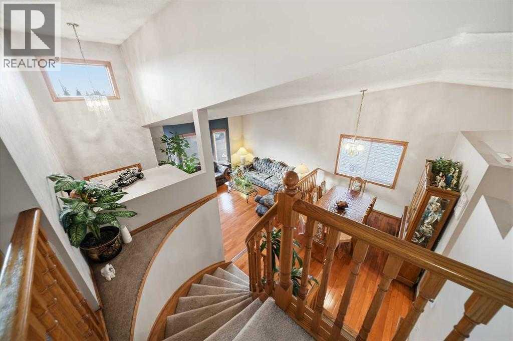 2855 Catalina Boulevard NE - 11