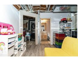 1539 Kinross Rd Nw, Edmonton, AB T5E1Z9 Photo 36