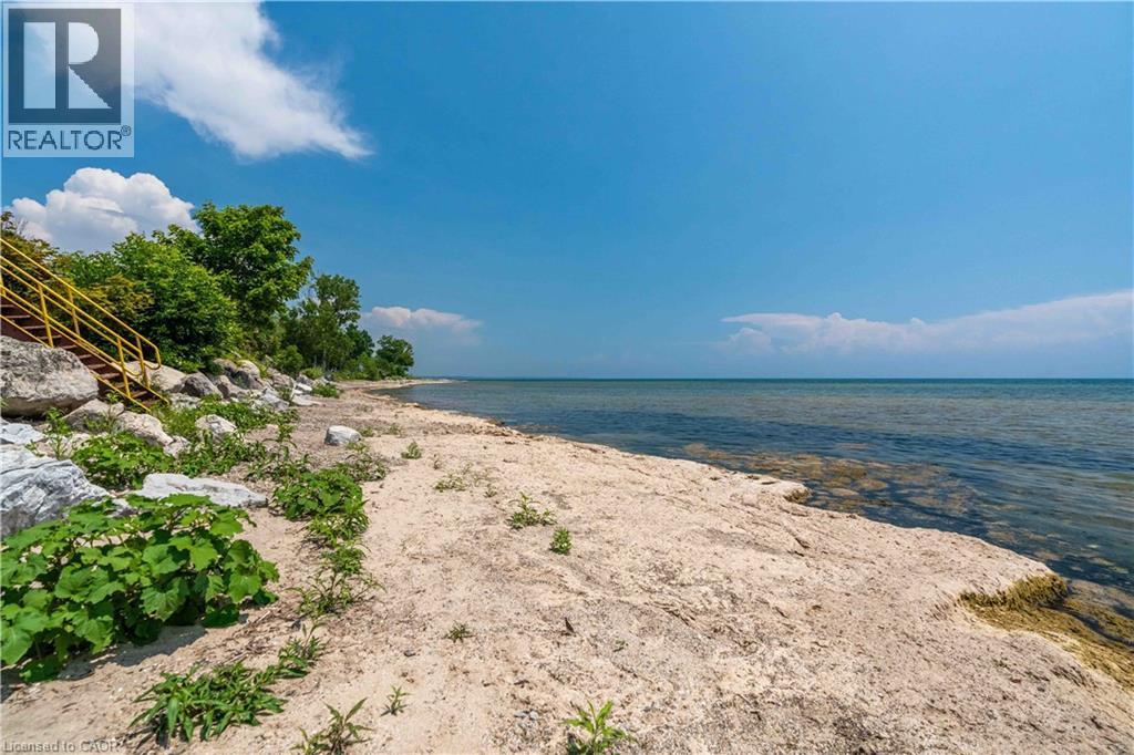 2399 LAKESHORE Road - Image 42