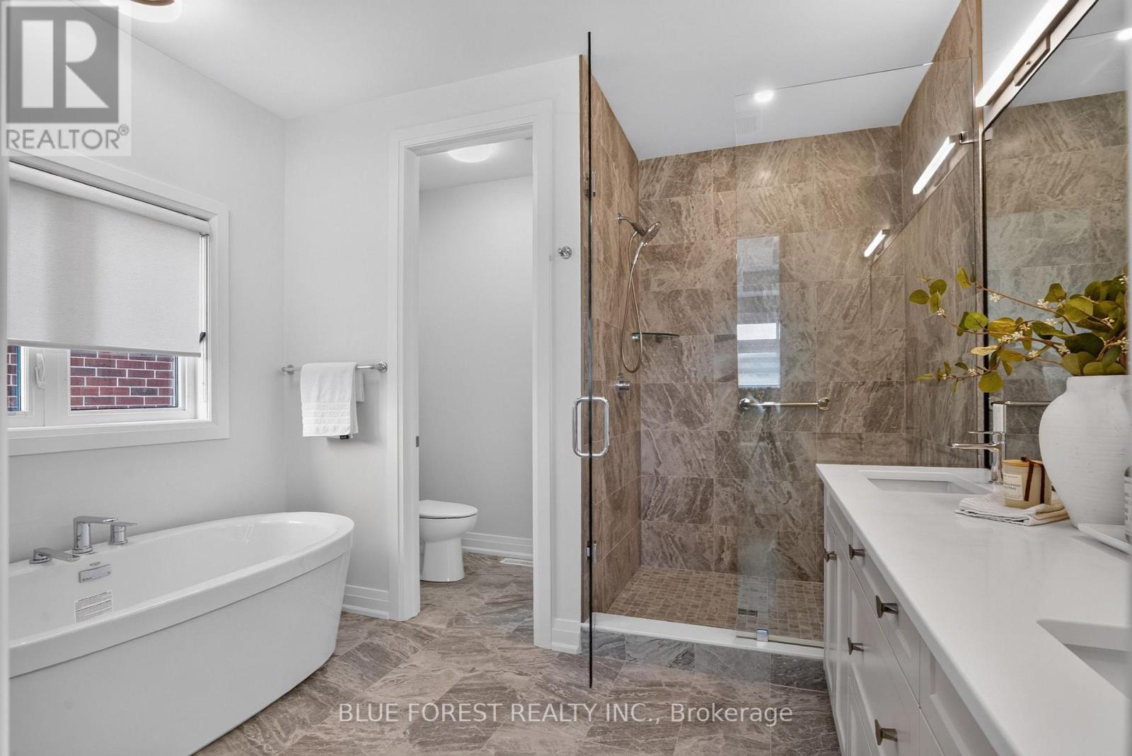 424 WARNER TERRACE - 17