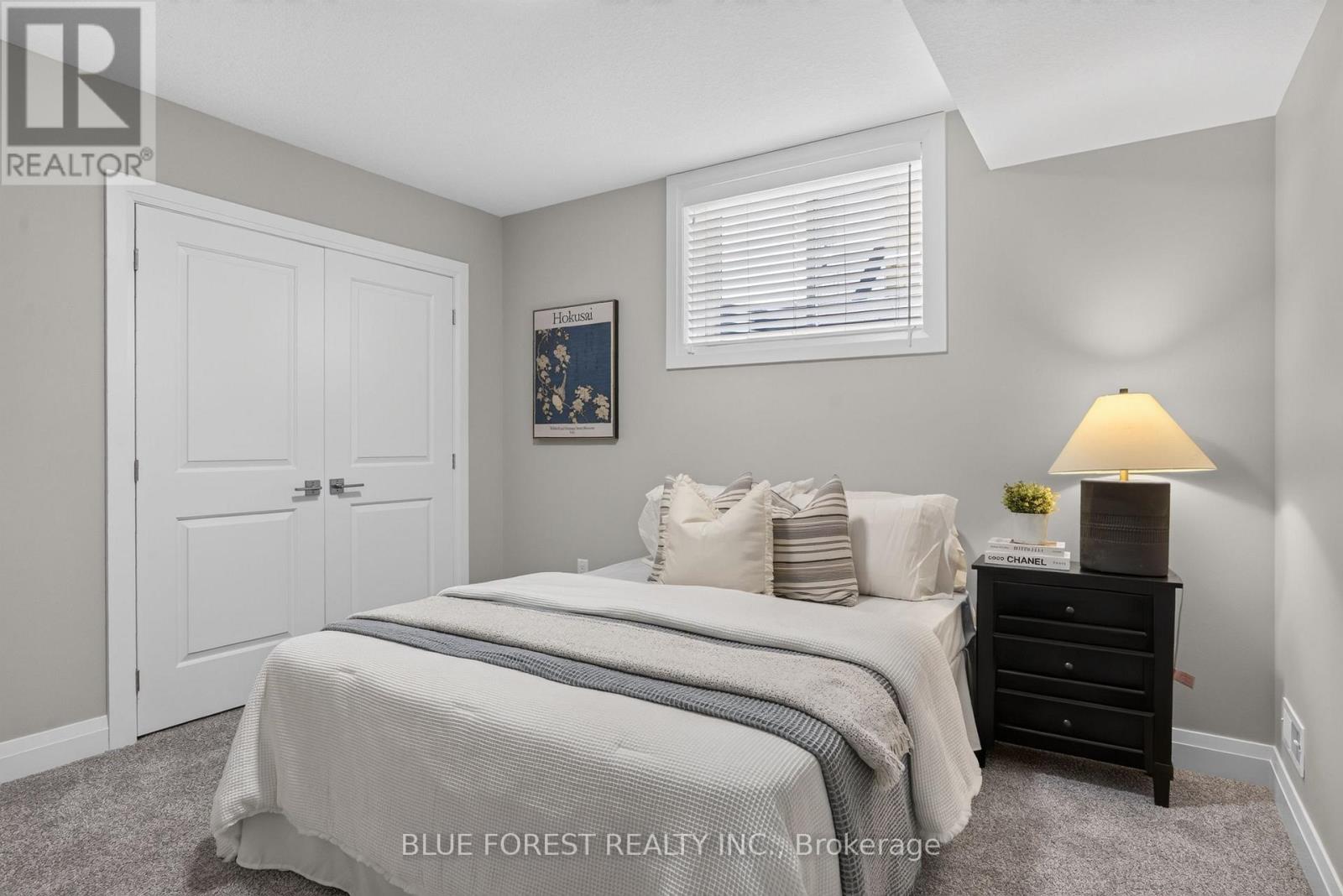 424 WARNER TERRACE - Image 34