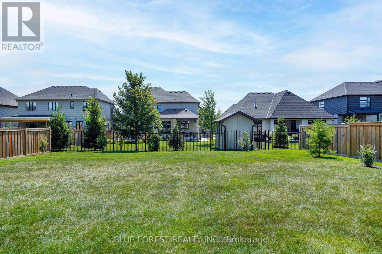 424 WARNER TERRACE - Image 42