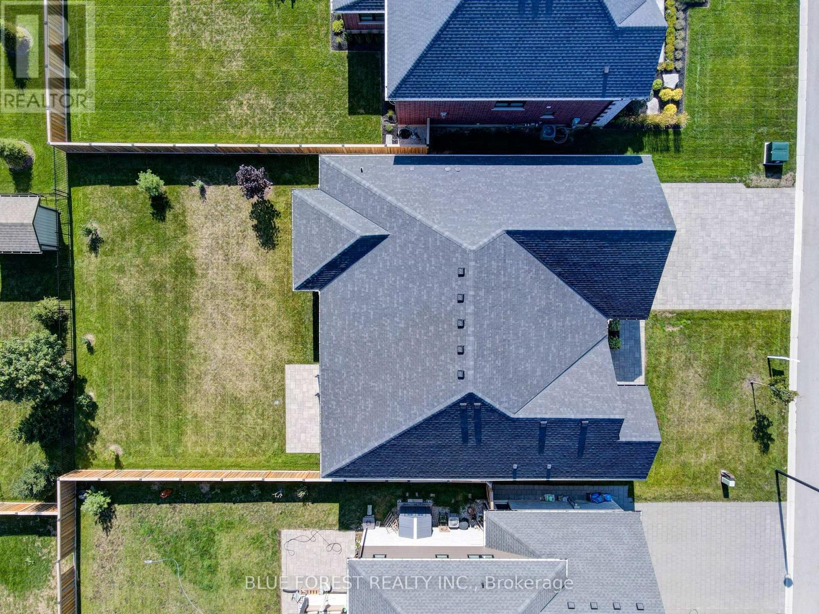 424 WARNER TERRACE - 46