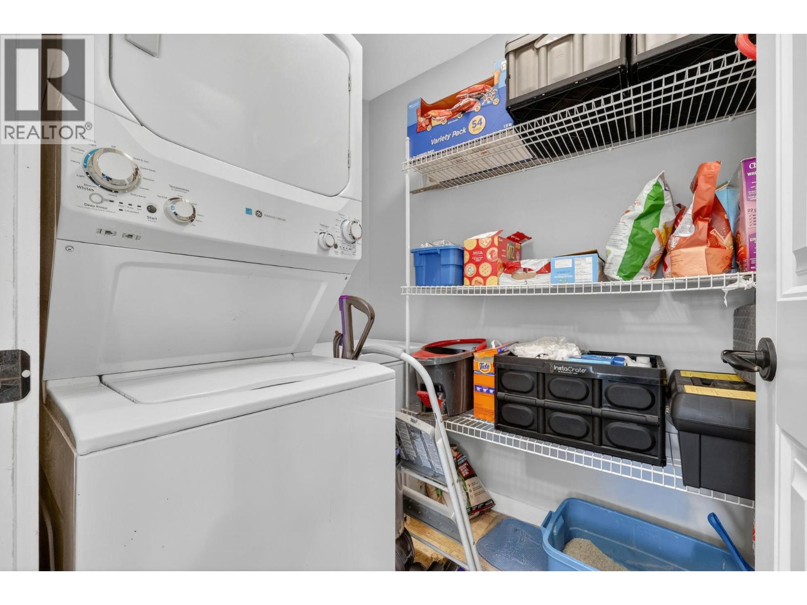 10529 Powley Court Unit# 204, Lake Country