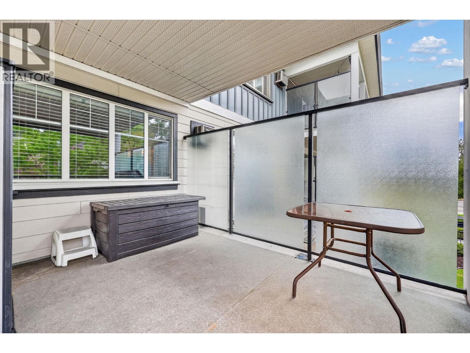 #204 10529 Powley Court - 27