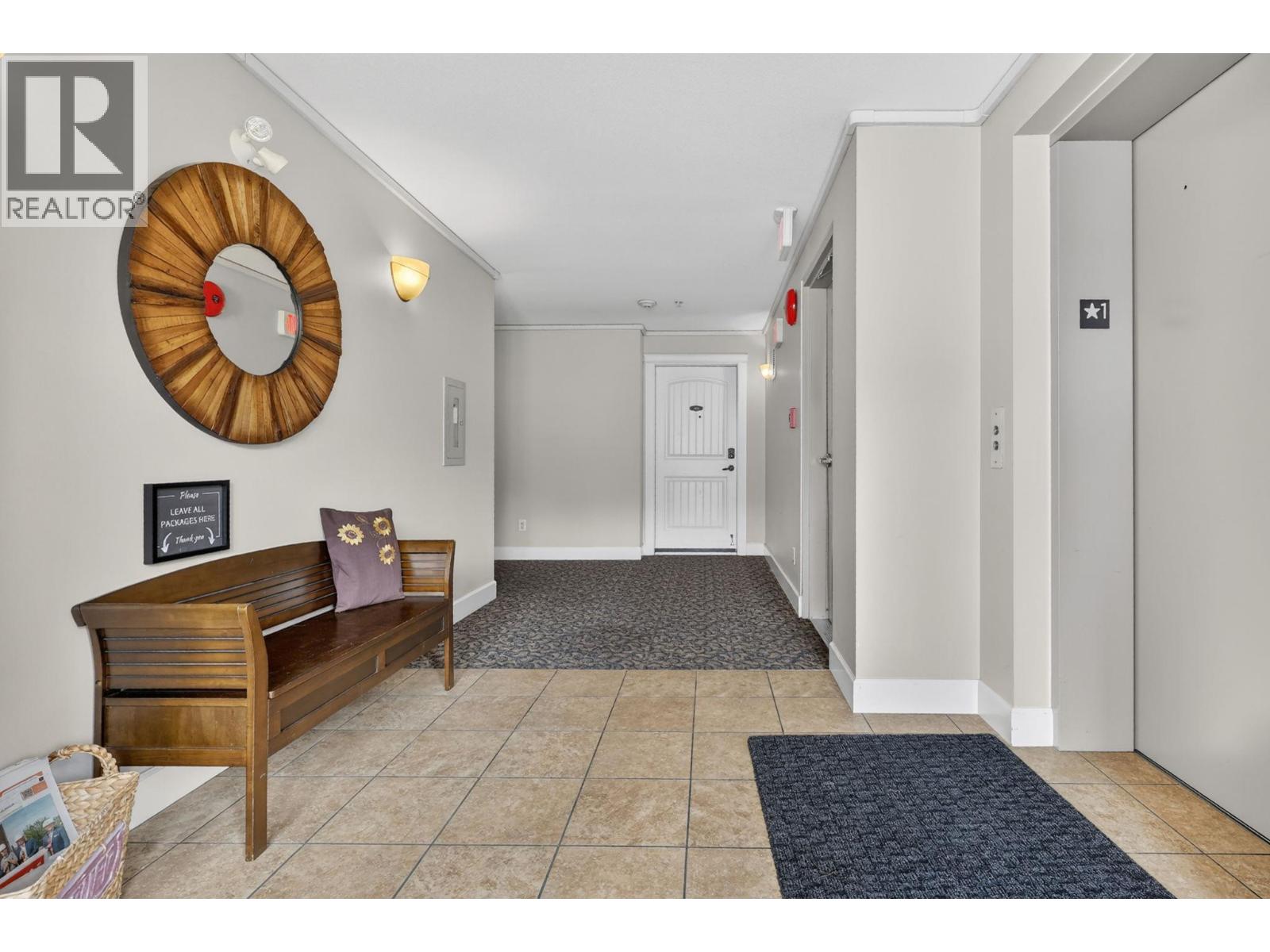 10529 Powley Court Unit# 204, Lake Country