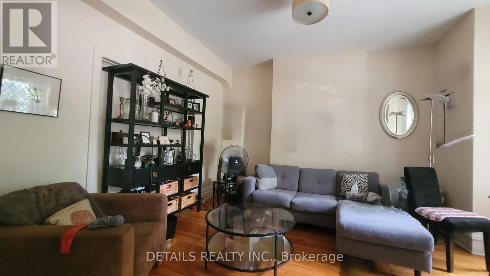 [private address] - Image 4