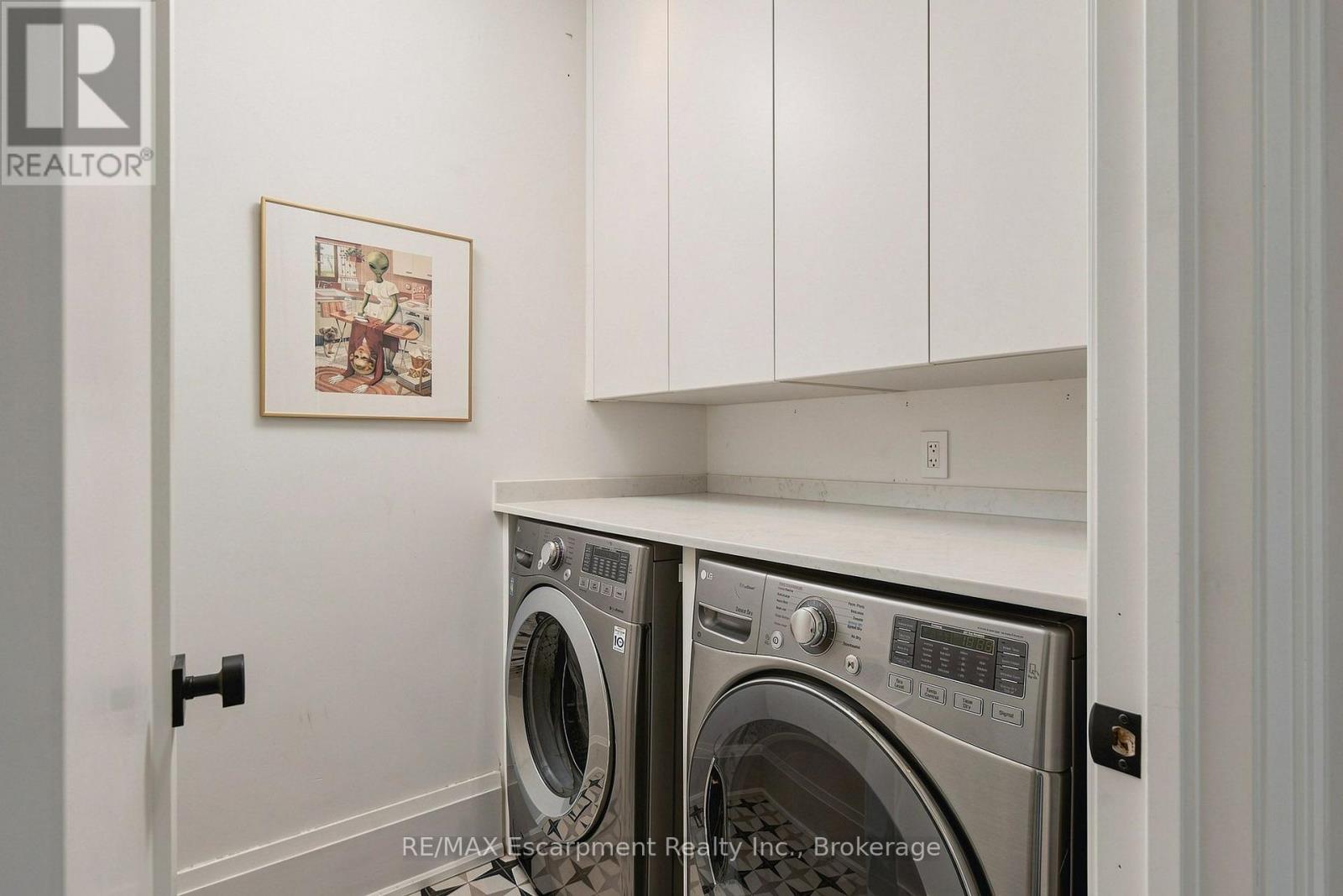 44 THIRTEENTH STREET - Image 33