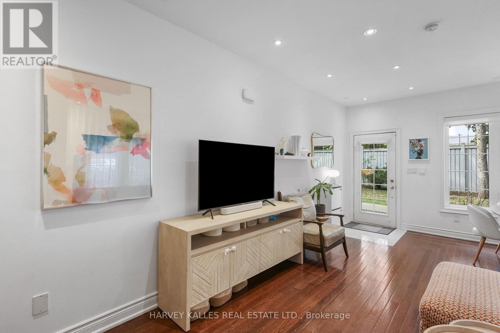 #7 70 HARGRAVE LANE - 10