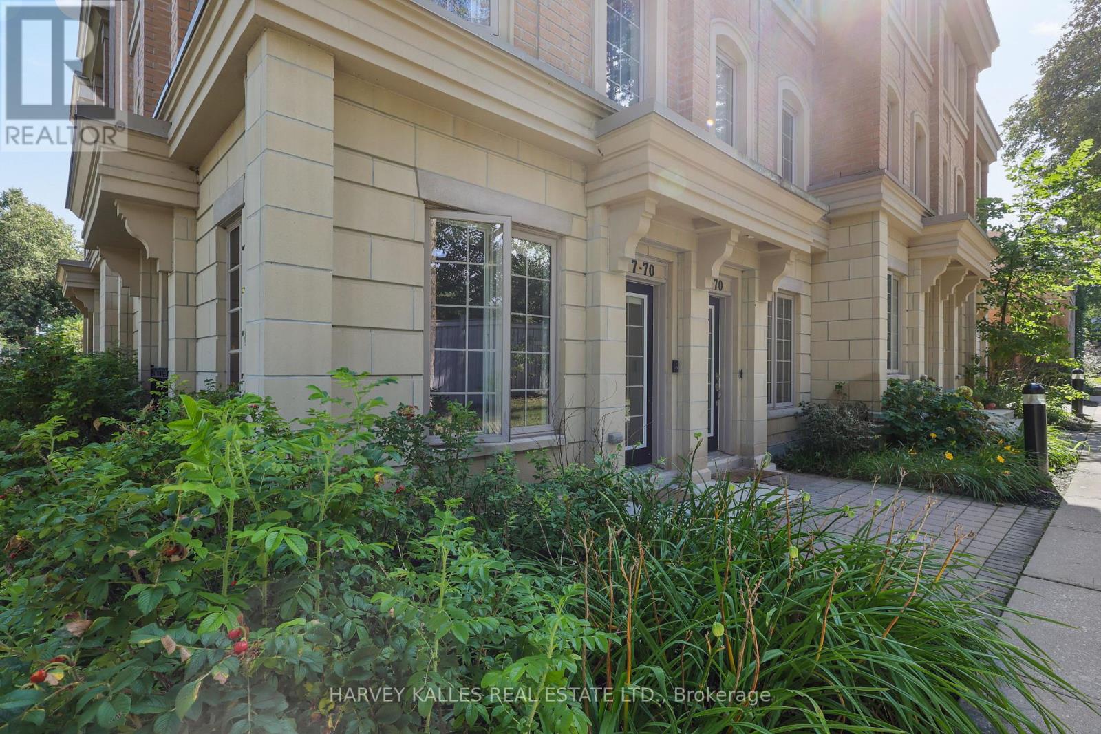 #7 70 HARGRAVE LANE - 2