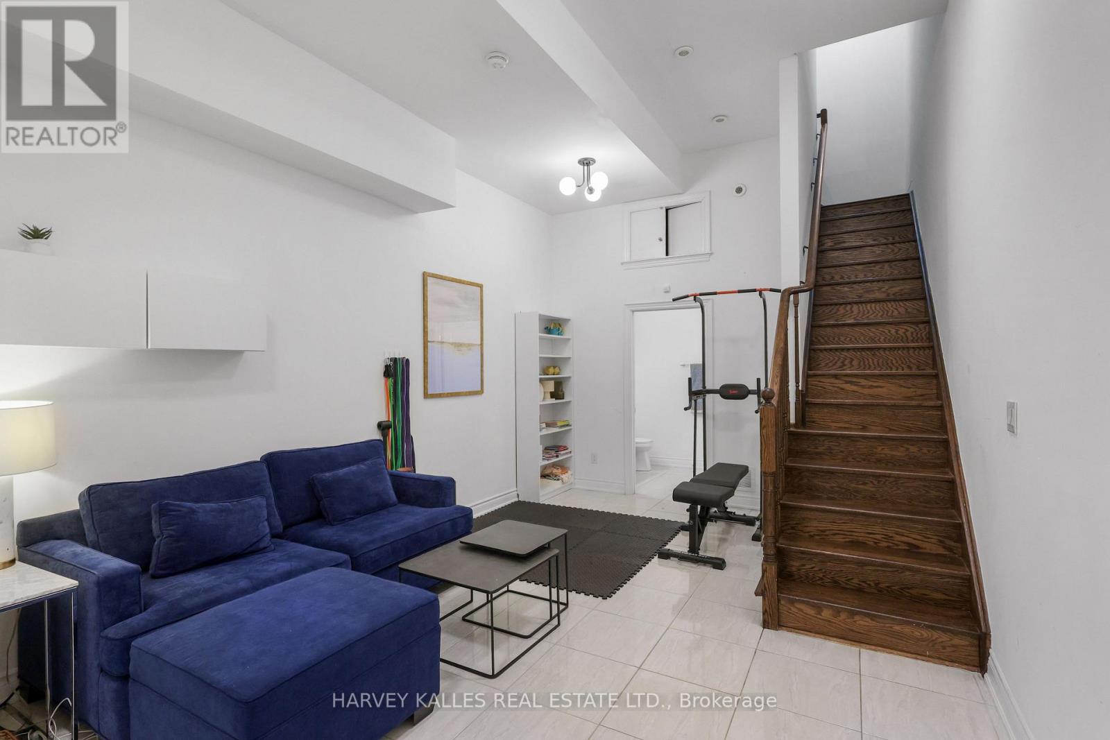 #7 70 HARGRAVE LANE - 41