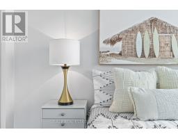 510 - 1 Bloor Street E, Toronto, ON M4W1A9 Photo 16