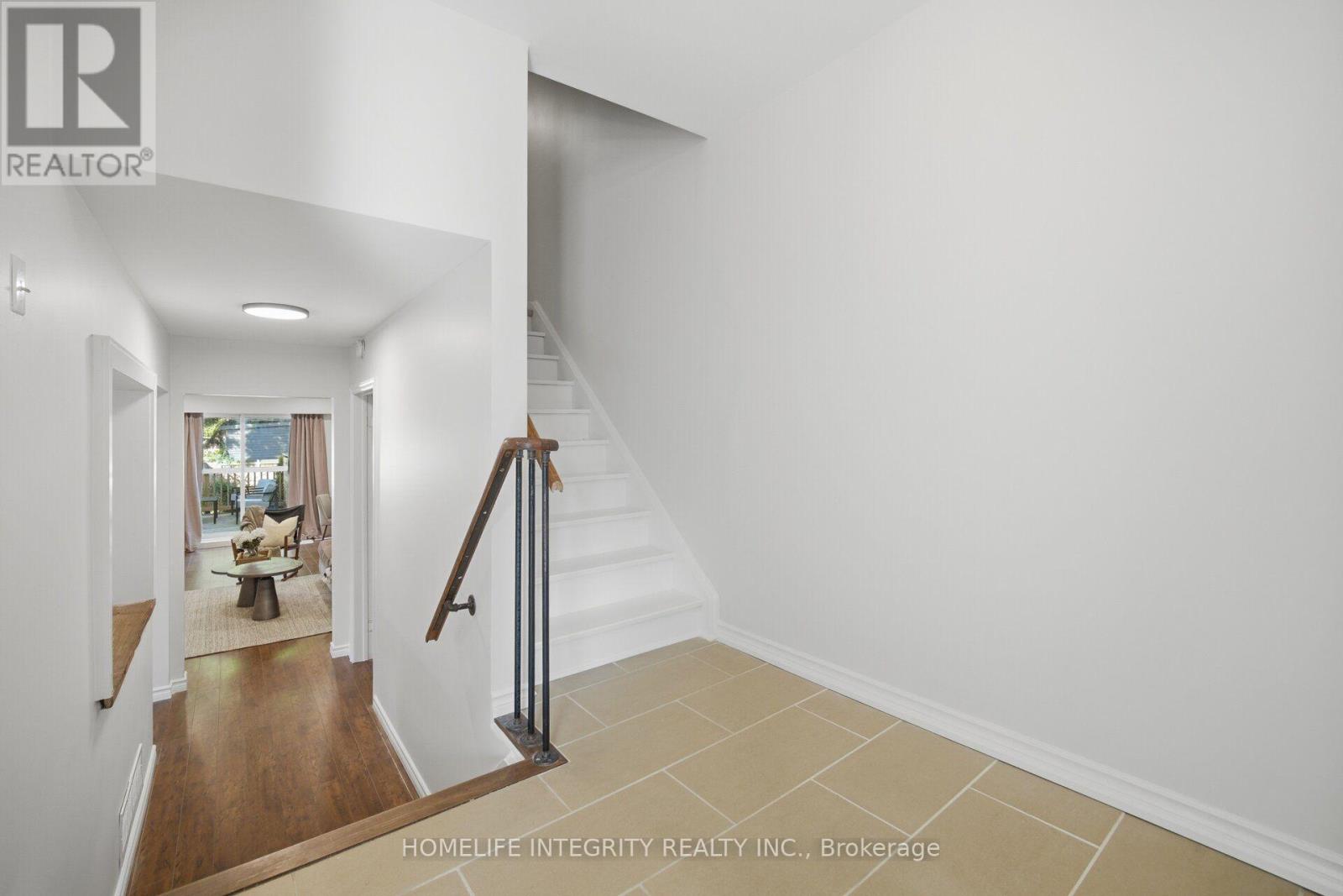 52 STEWART AVENUE - Image 24