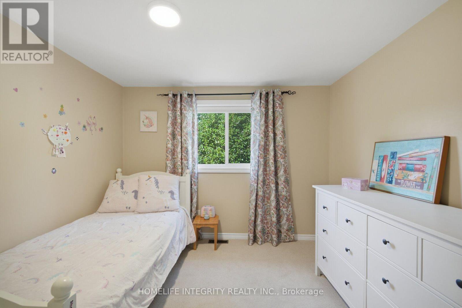 52 STEWART AVENUE - Image 31